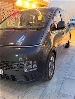 هيونداي ستاريا